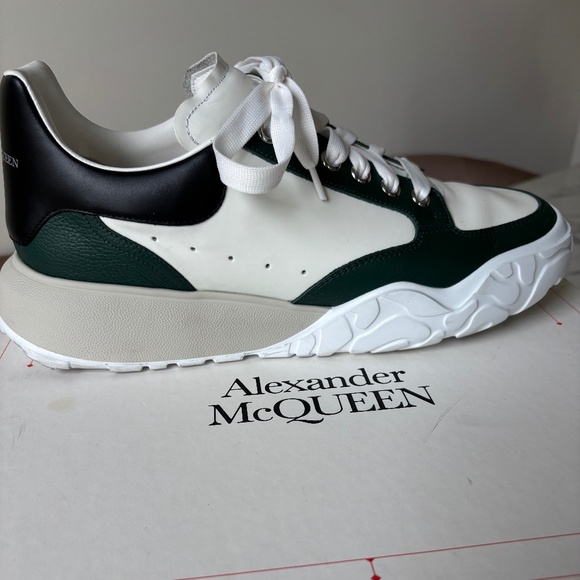 Mens Alexander Mc QUEEN White New Court ECO